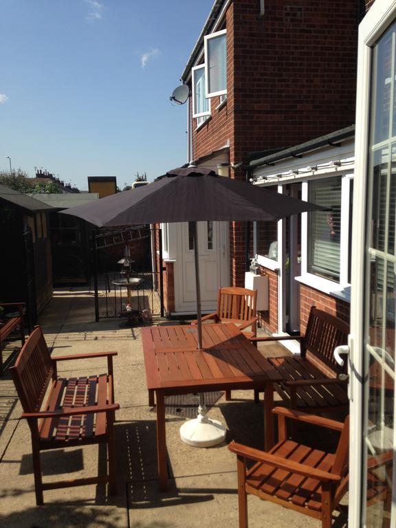 Spindrift Guest House - Adults Only Great Yarmouth Ngoại thất bức ảnh