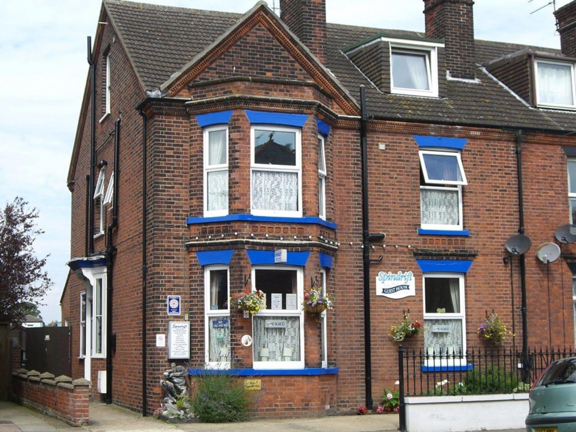 Spindrift Guest House - Adults Only Great Yarmouth Ngoại thất bức ảnh