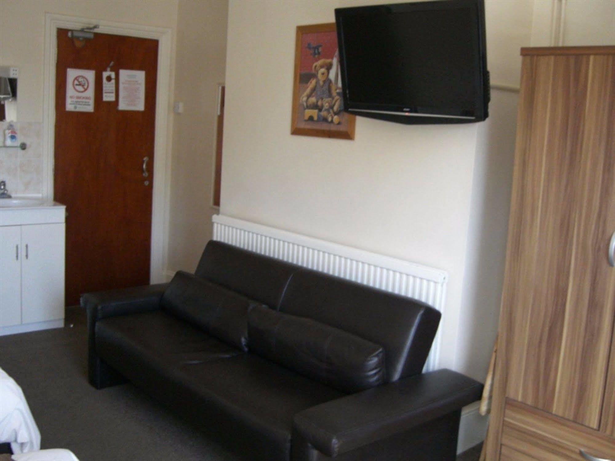 Spindrift Guest House - Adults Only Great Yarmouth Ngoại thất bức ảnh
